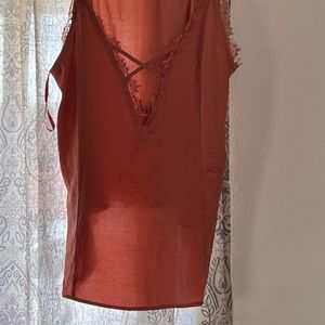 Pink/peach women’s tank
